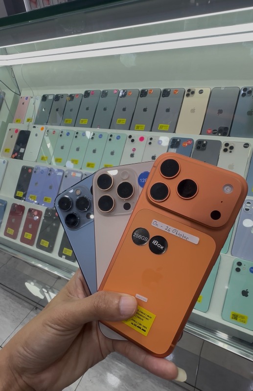 iPhone 17